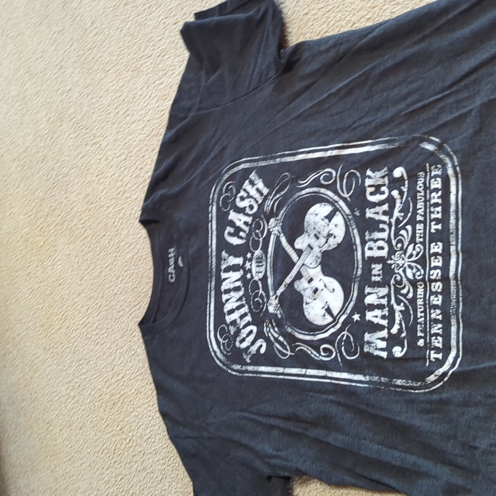 Johnny Cash Man in Black Graphic T-shirt size 2X Classic Country Music
